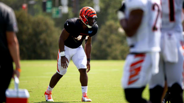 Cincinnati Bengals linebacker Darius Hodge (44) prepares to rush the passer during Cincinnati Bengals practice on Thursday, Aug. 26, 2021, in Cincinnati. Cincinnati Bengals Practice